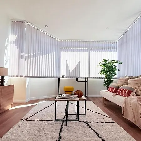Essence Santa Catarina Flat Porto
